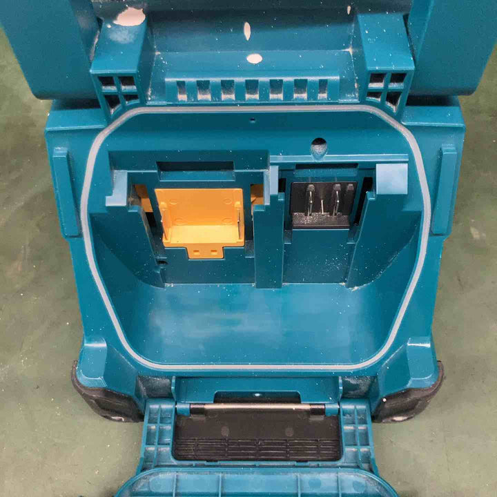 ◇マキタ(makita) 18V/14.4V/10.8V(スライド) コードレススピーカー MR200 本体のみ【戸田店】