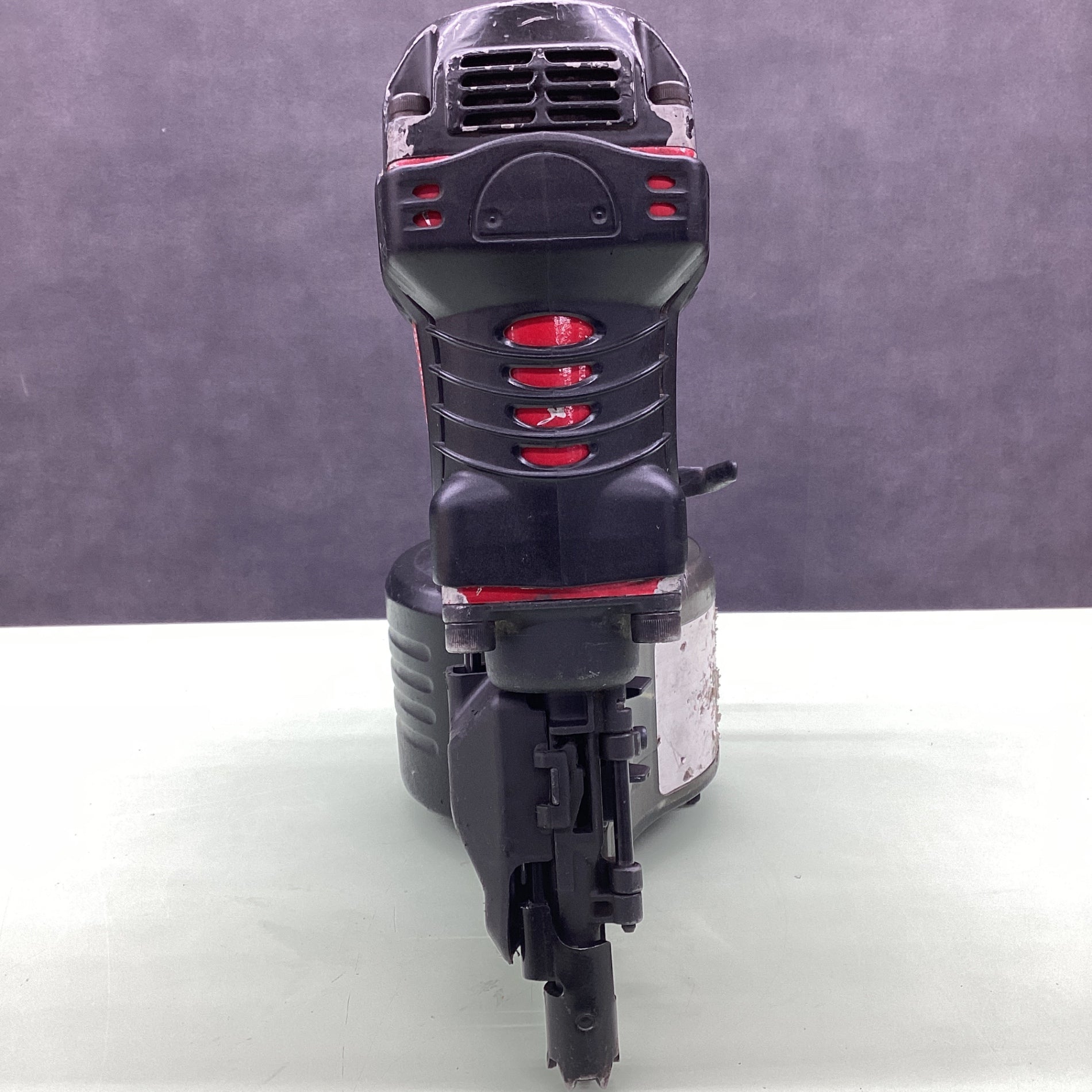 ☆マキタ(makita) 高圧エア釘打ち機 AN711H【越谷店】 – アクトツール