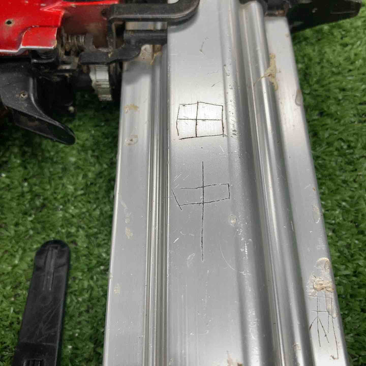 ★マキタ(makita) 高圧フィニッシュネイラ AF551H【川崎店】