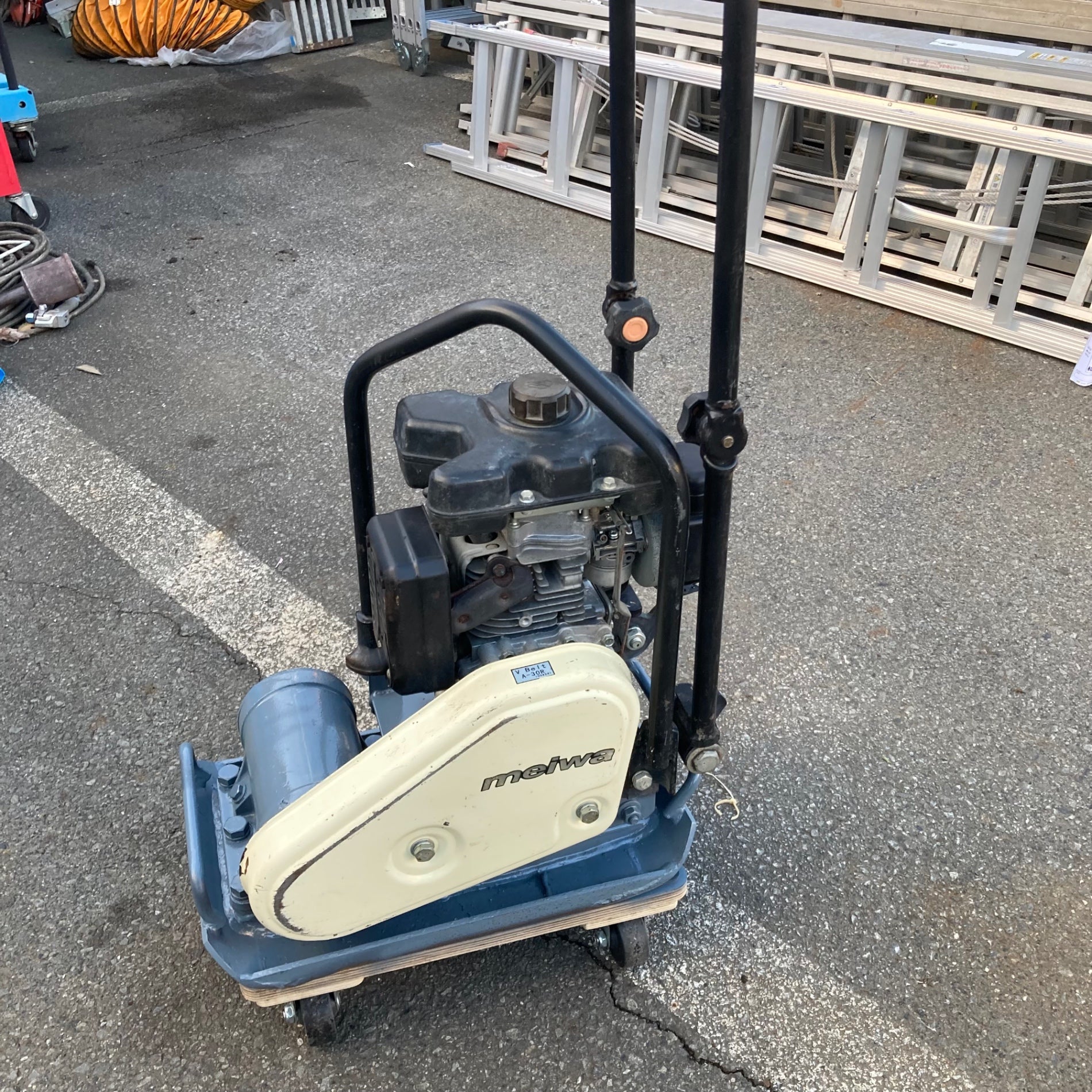 バートル AIR CRAFT AC260 AC270/271 Amazon.co.jp: [2021年モデル]バートル 13Vリチウムイオンバッテリー