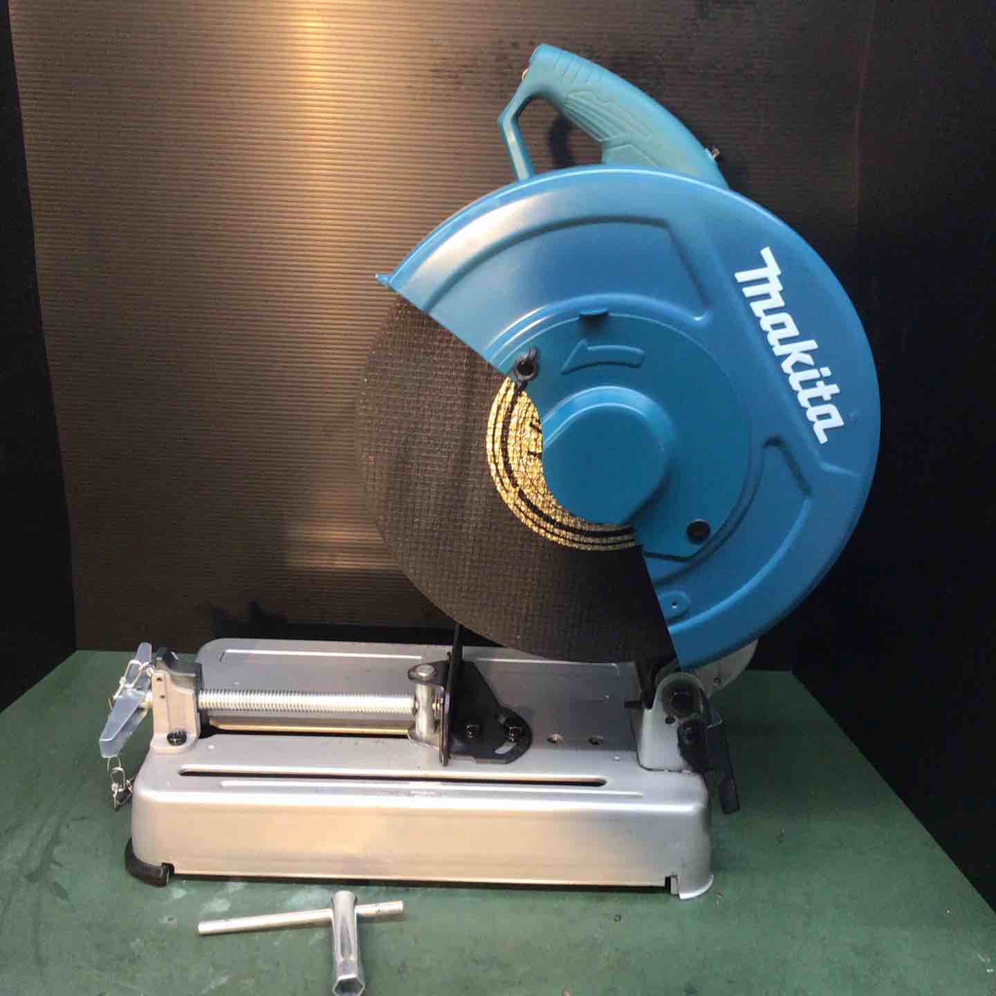 ☆マキタ(makita) 355mm切断機 LW1401【戸田店】 – アクトツール