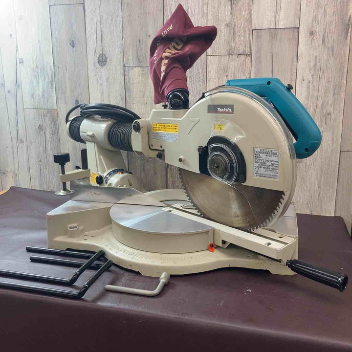 【中古品／店頭受取り限定】　マキタ(makita) 305mm 卓上スライド丸ノコ LS1211 木材切断 【東大和店】