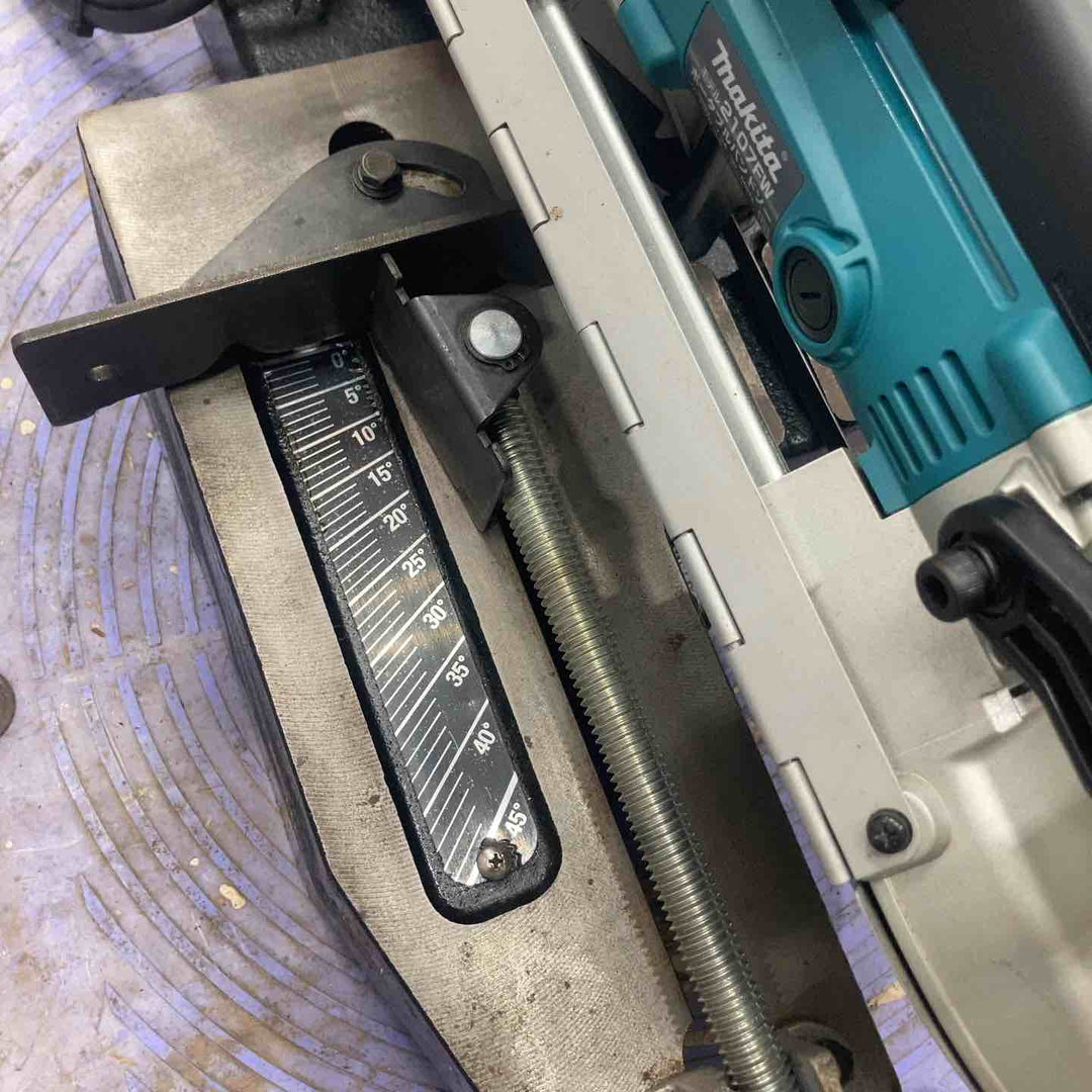 ★マキタ(makita) ポータブルバンドソー 2107FW【草加店】