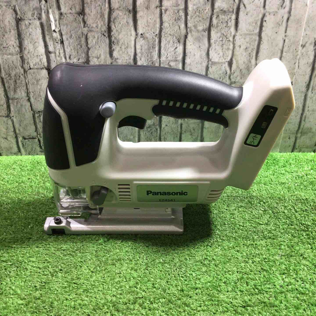 ◇パナソニック(Panasonic) コードレスジグソー EZ4541LN1S-B（黒）【川口店】