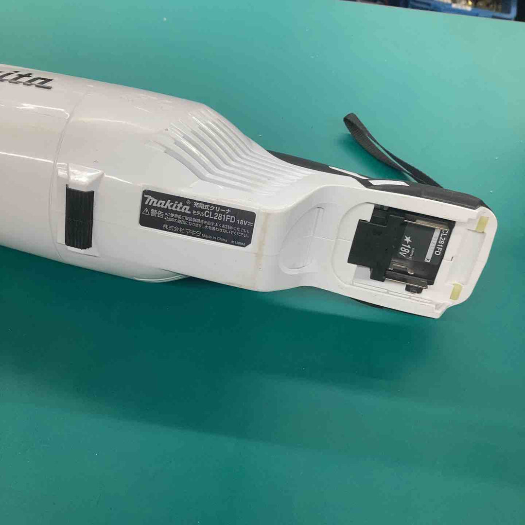 ◇マキタ(makita) コードレスクリーナー CL281FDZCW【戸田店】