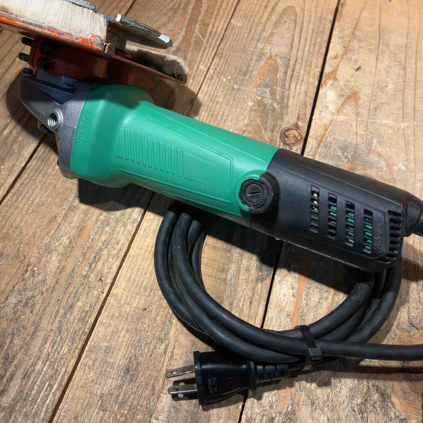 ◇ハイコーキ(HIKOKI ※旧:日立工機) 125mm電気ディスクグラインダ