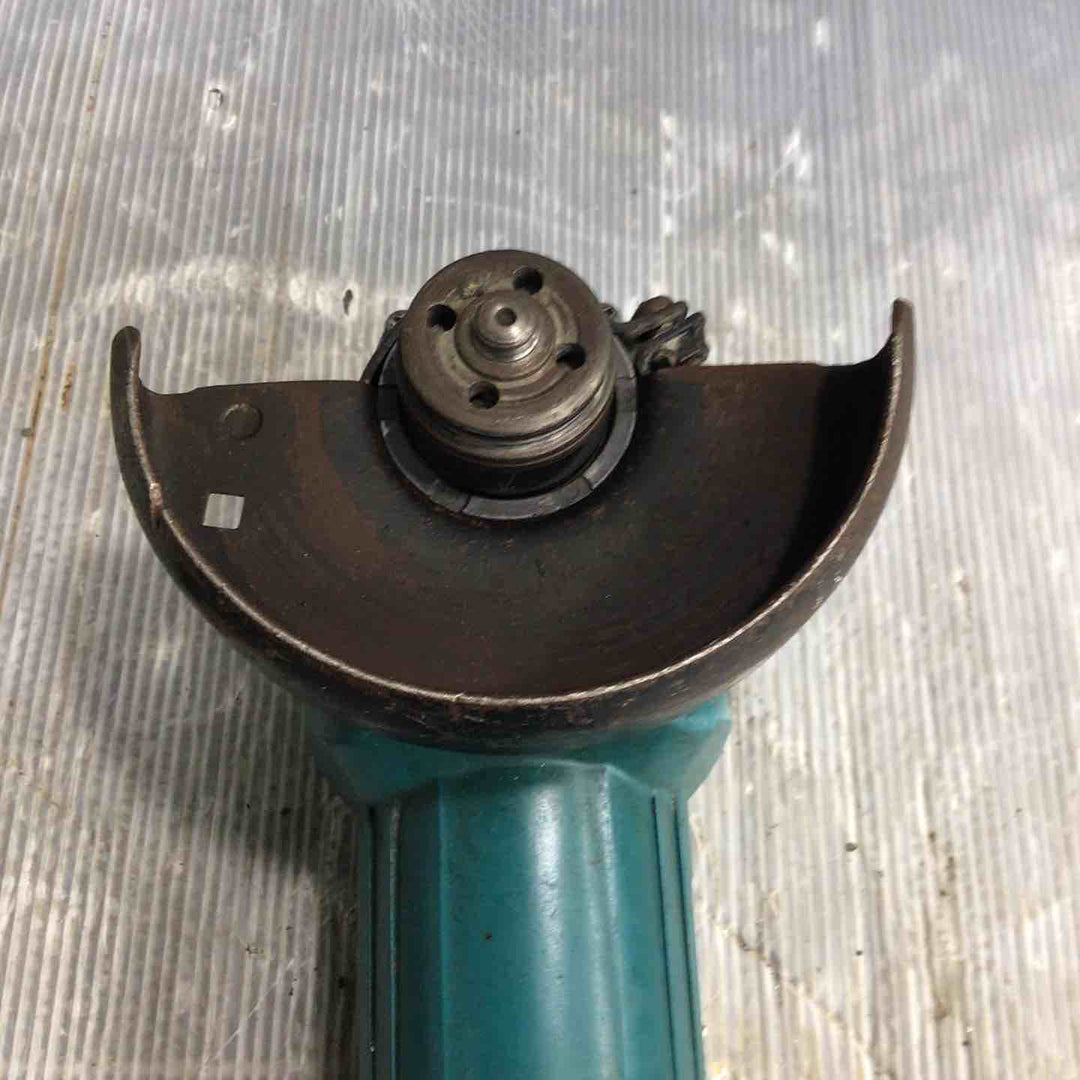 ☆マキタ(makita) 100mmディスクグラインダ 9533B【草加店】