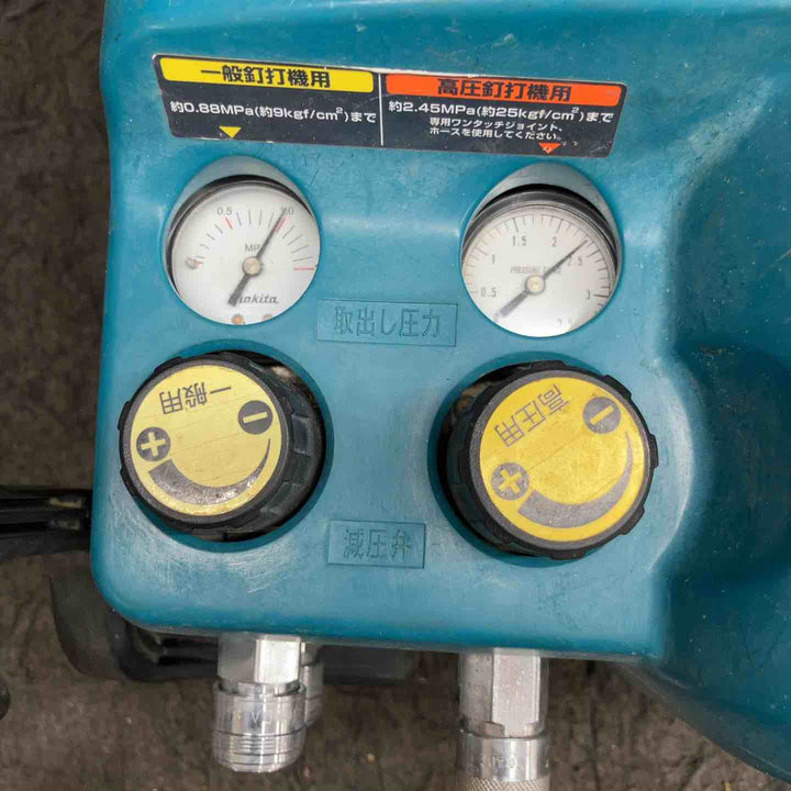 ◇マキタ(makita) 常圧高圧兼用エアコンプレッサー AC3000【鴻巣店】