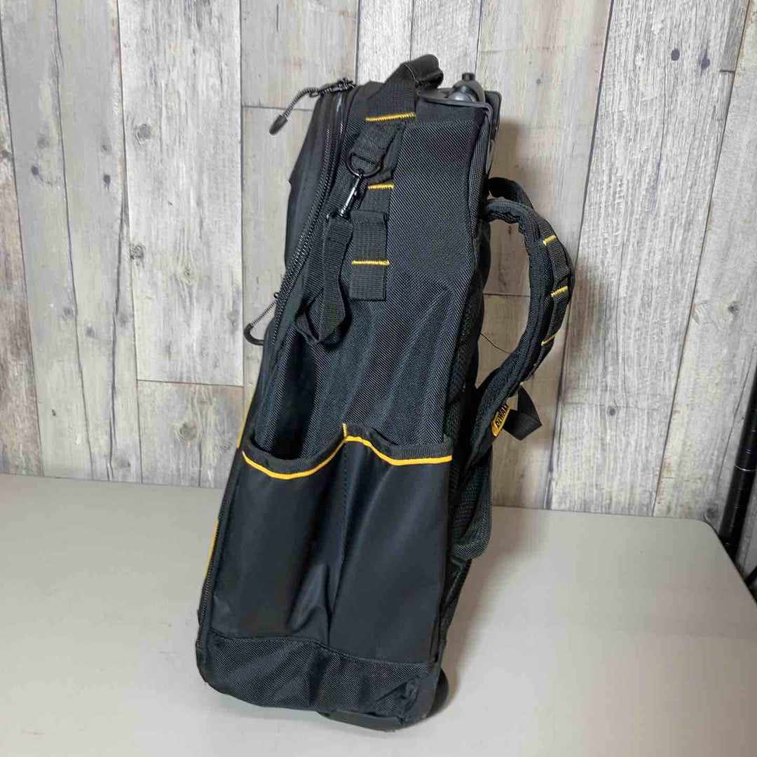 【中古品】DeWALT 工具バック WATER RESISTANT 細かな汚れあり。ご確認お願いします。【戸田店】