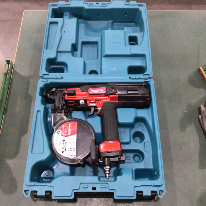 ★マキタ(makita) 高圧エアネジ打ち機 AR411HR【川口店】