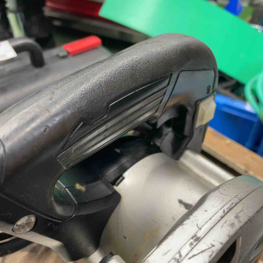 マキタ(makita) 電気マルノコ HS6301B【桶川店】