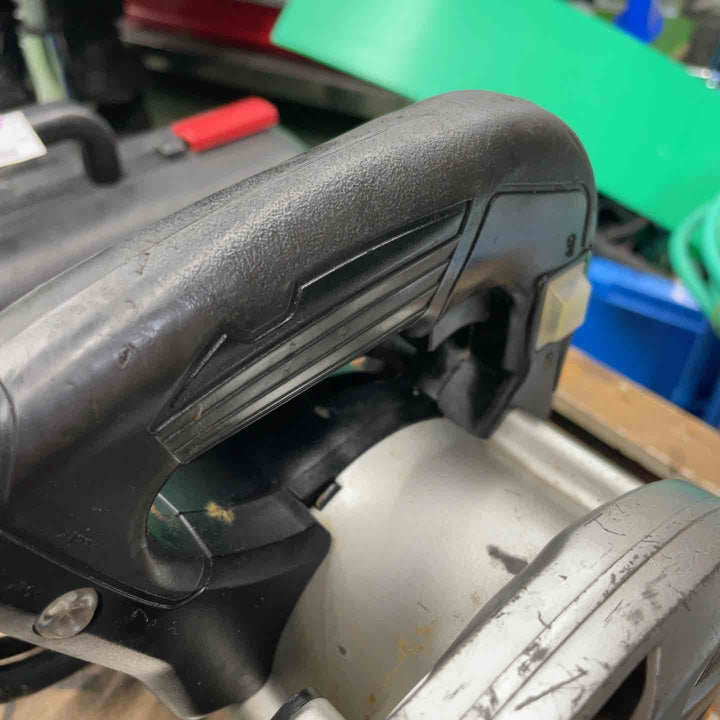 マキタ(makita) 電気マルノコ HS6301B【桶川店】