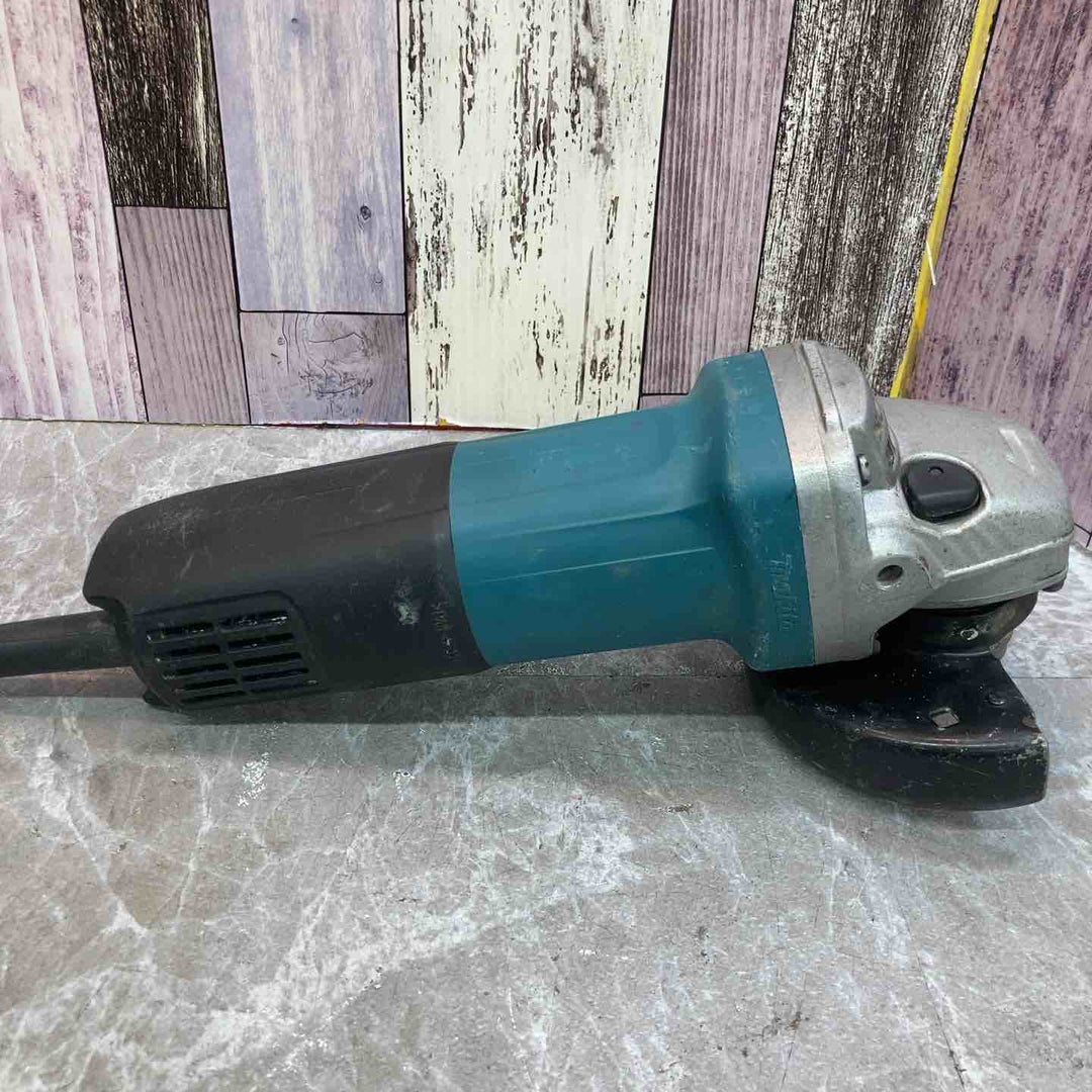 ☆マキタ(makita) 100mmディスクグラインダ 9533B【八潮店】