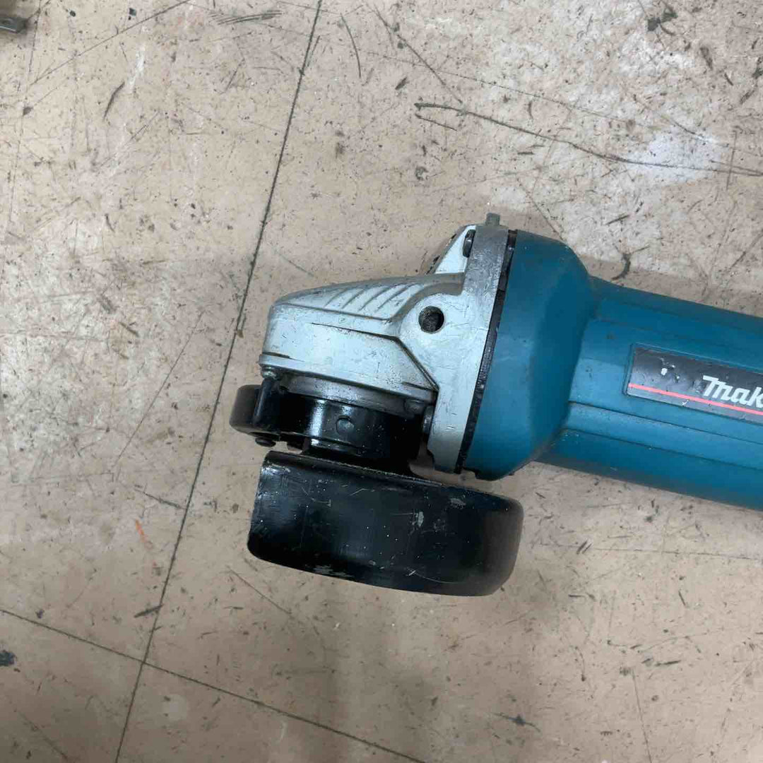 マキタ makita 100mm ディスクグラインダ 9533BL【草加店】