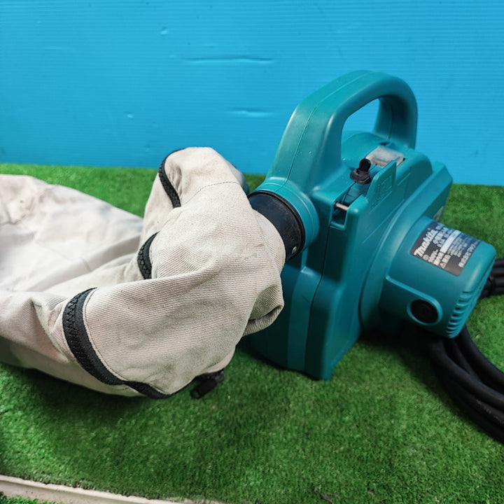 ★マキタ(makita) 小型集じん機 乾式 450(P)【岩槻店】