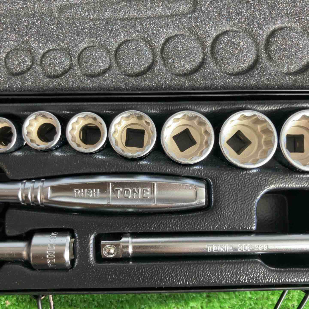 ◇トネ(TONE)  9.5sq ソケットレンチセット 3130MP 18pcs.【草加店】