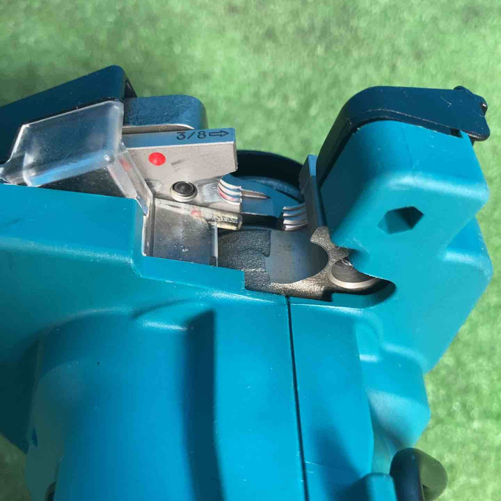 【美品】◇マキタ(makita) コードレス全ネジカッター SC102DZ ◎18V6.0Ah×1個付き【岩槻店】