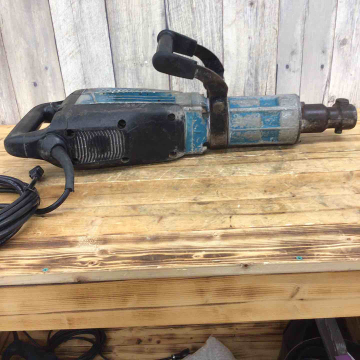 【店頭受取り限定】 マキタ(makita) 電動ハンマ HM1317C 【東大和店】