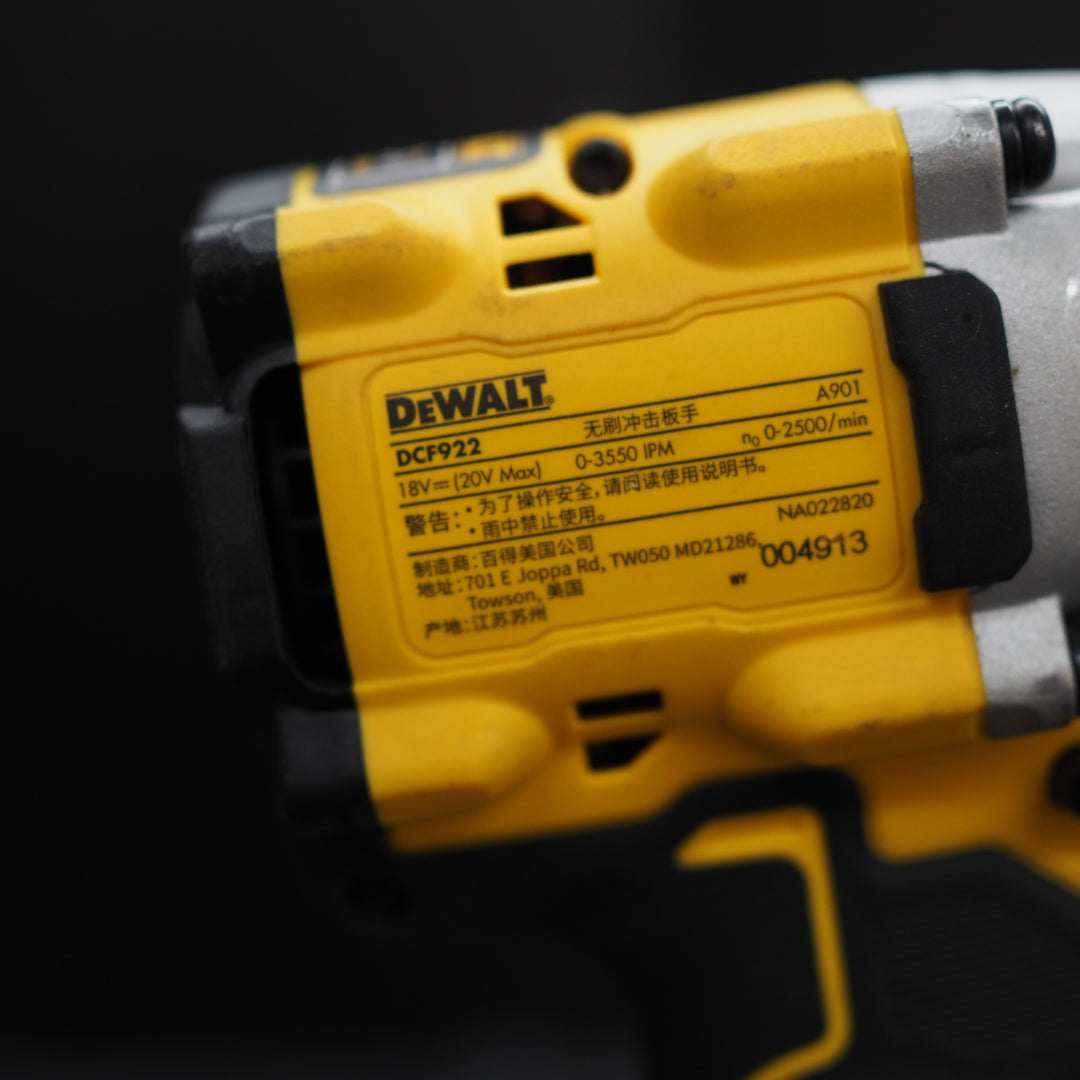 【中古品】DeWALT/デウォルト コードレスインパクトレンチ DCF922【鴻巣店】