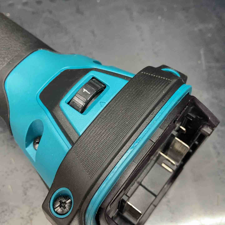 ★マキタ(makita) コードレスマルチツール TM52DZ【川越店】