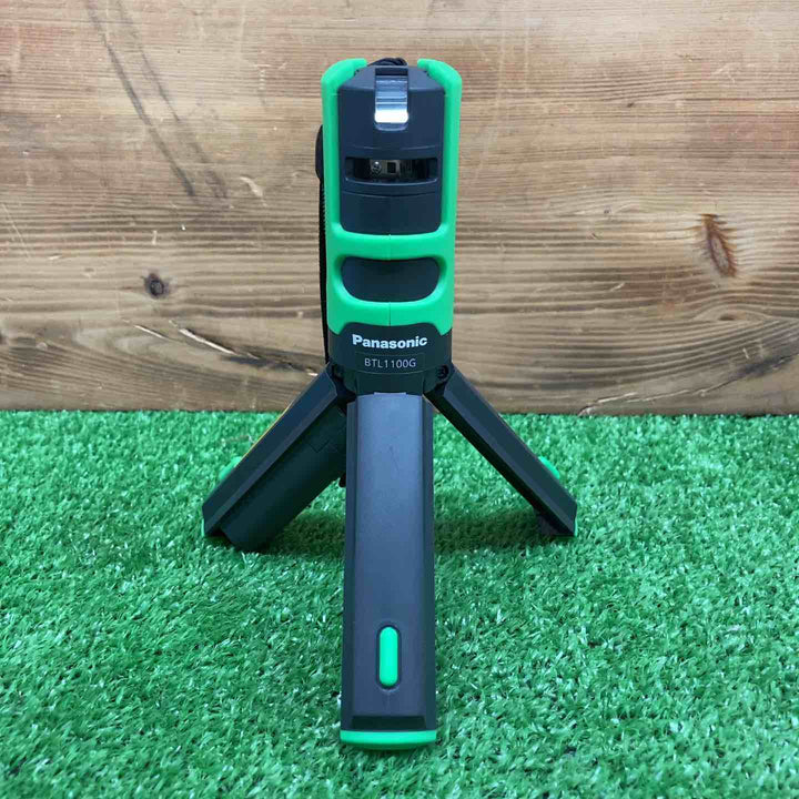 【中古美品】 パナソニック/Panasonic レーザー墨出し器 墨出し名人 十字・地墨 BTL1100G 【鴻巣店】