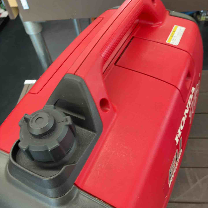 ★ホンダ(HONDA) インバーター発電機 EU16i【藤沢店】