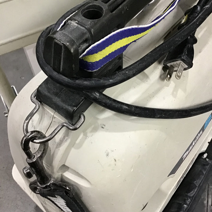 ★マキタ(makita) エアコンプレッサー AC700【越谷店】
