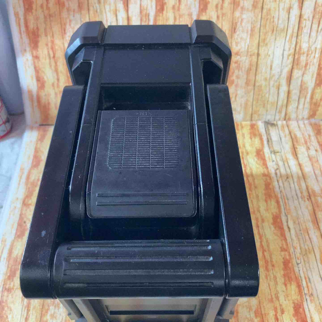 ★マキタ(makita) コードレスラジオ MR108B【川崎店】