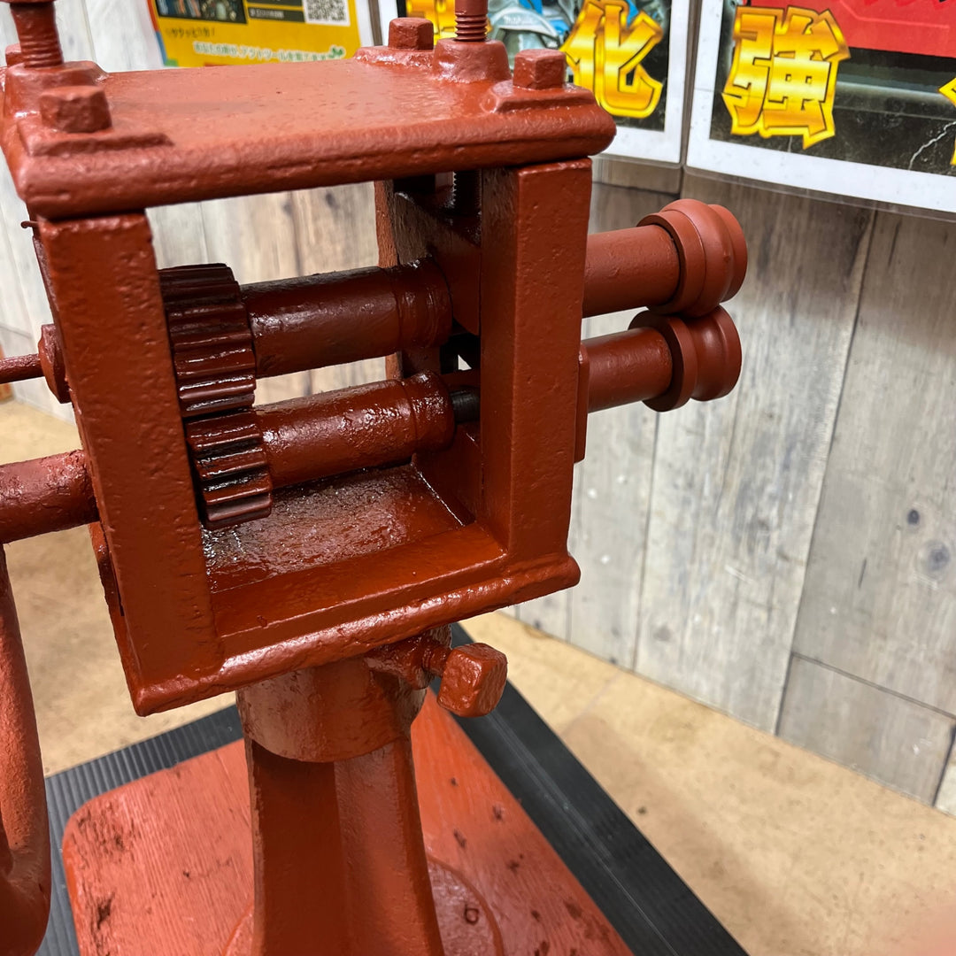 【中古品/店頭受取り限定】盛光？ メーカー不明 紐だしロール機 鈑金機械 ロール機成形機 圧延機 折り曲げ機 彫金ローラー 【東大和店】