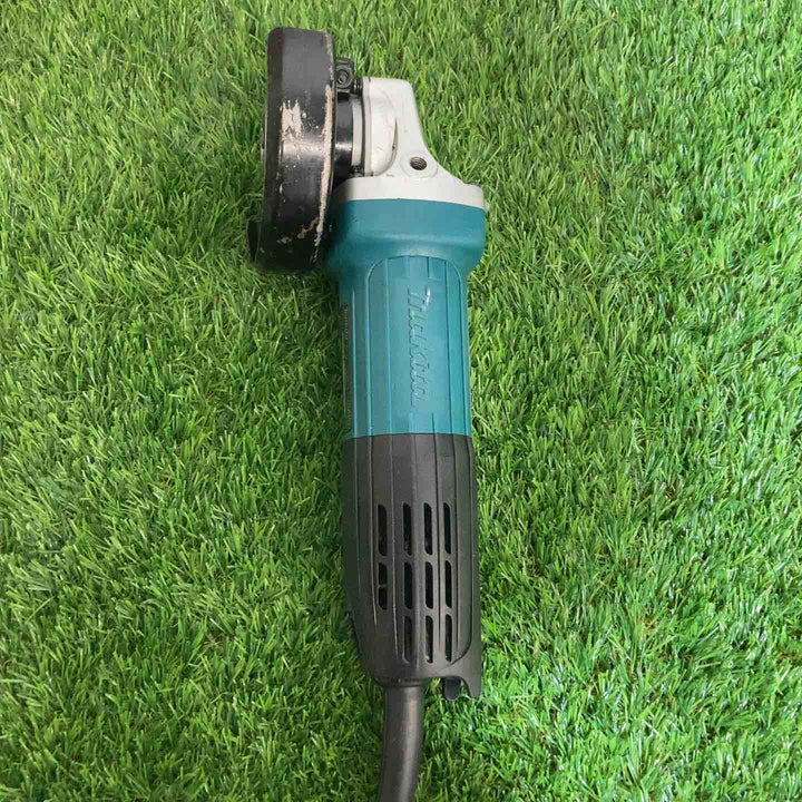 ☆マキタ(makita) 100mmディスクグラインダ GA4032 AC100V【戸田店】