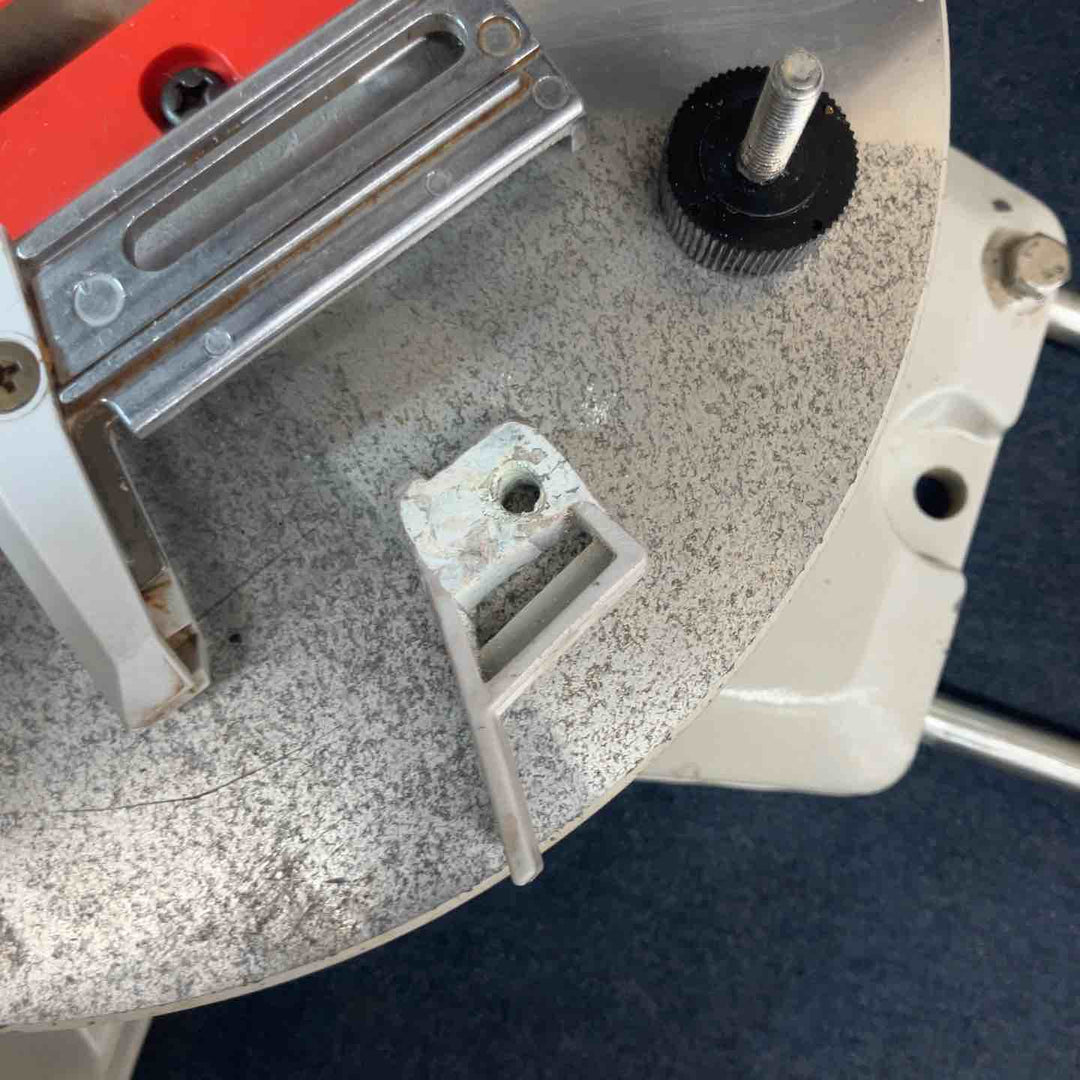 【中古品】 ハイコーキ(HIKOKI ※旧:日立工機)  卓上スライドマルノコ C8FSH 100ｖ スライド丸ノコ 【東大和店】