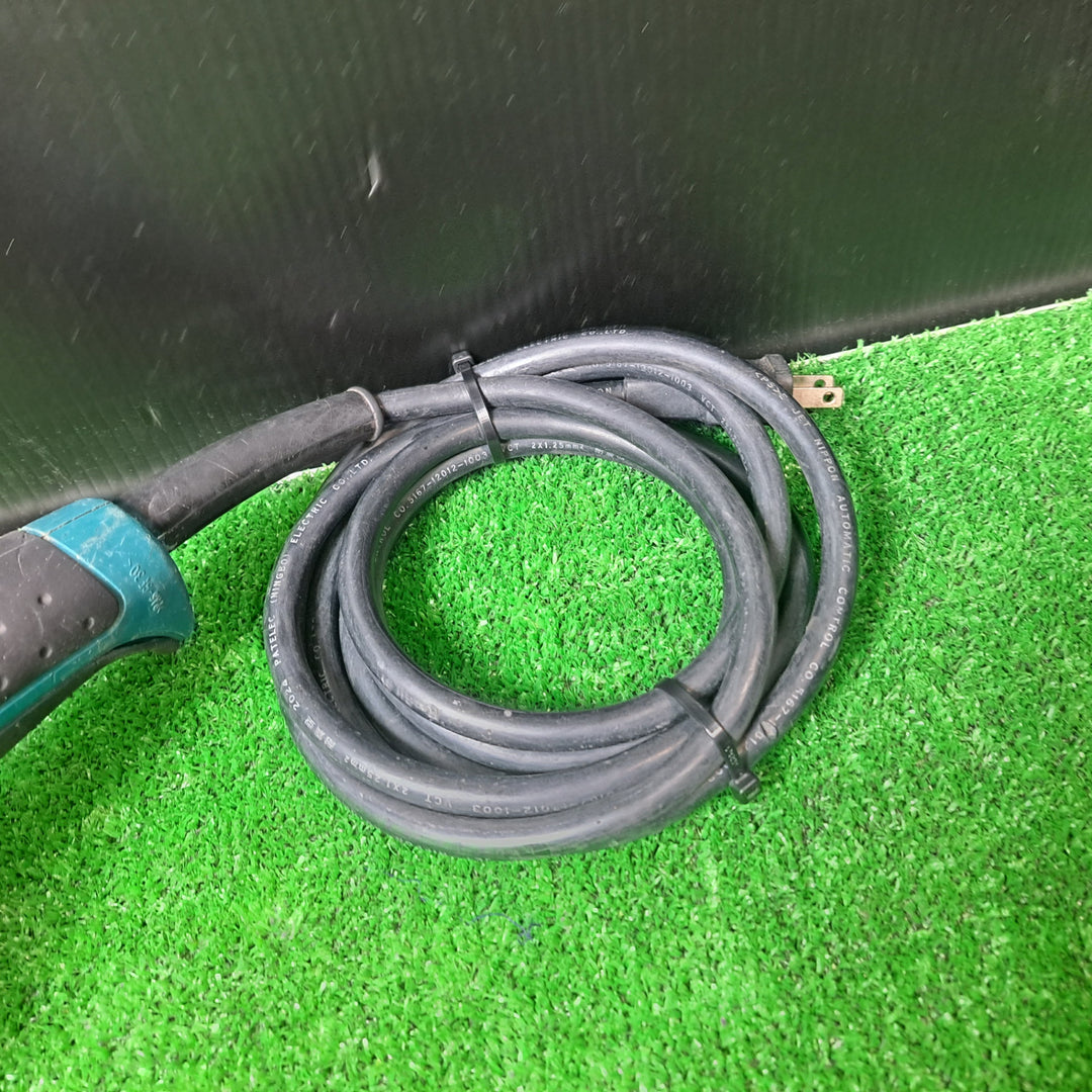 ☆マキタ(makita) 150mm電子ディスクグラインダ GA6021C【岩槻店】
