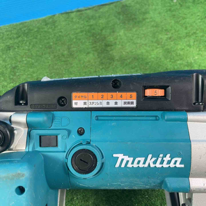 ★マキタ(makita) ポータブルバンドソー 2107F【岩槻店】