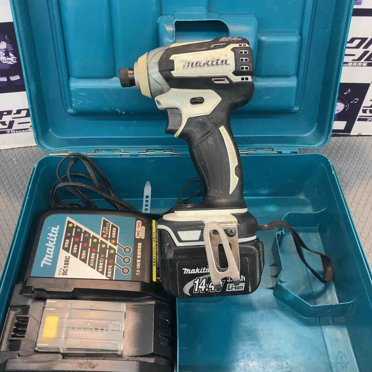 中古品】マキタ(makita) コードレスインパクトドライバー TD136DRFXW 中古品】マキタ(makita) コードレスインパクトドライバー TD136DRFXW