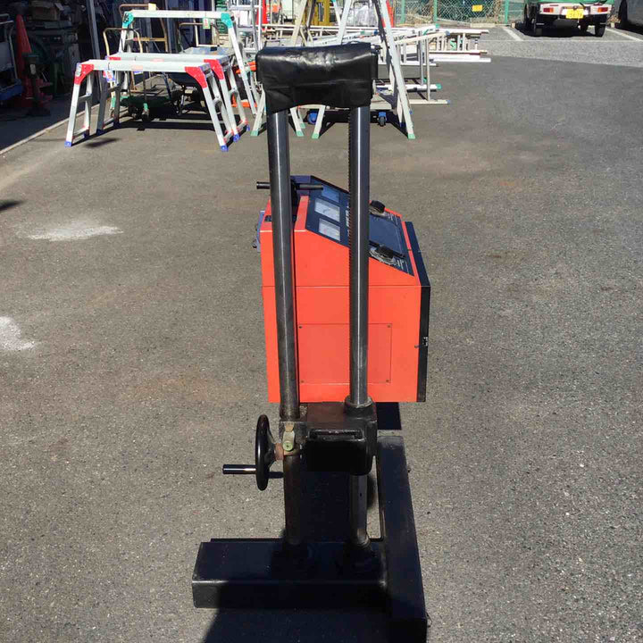 【店頭受取り限定】IYASAKA イヤサカ 自動車検査用 ヘッドライトテスター HLT-100 ※通電確認のみ【八潮店】