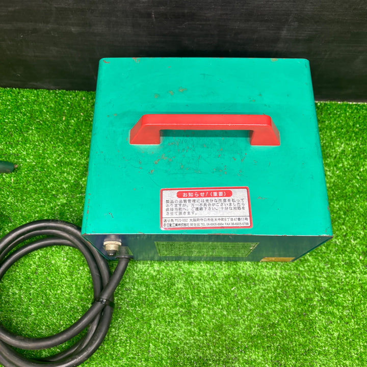 【中古品】日動工業 昇圧器 M-E20 トランス【電材館越谷店】