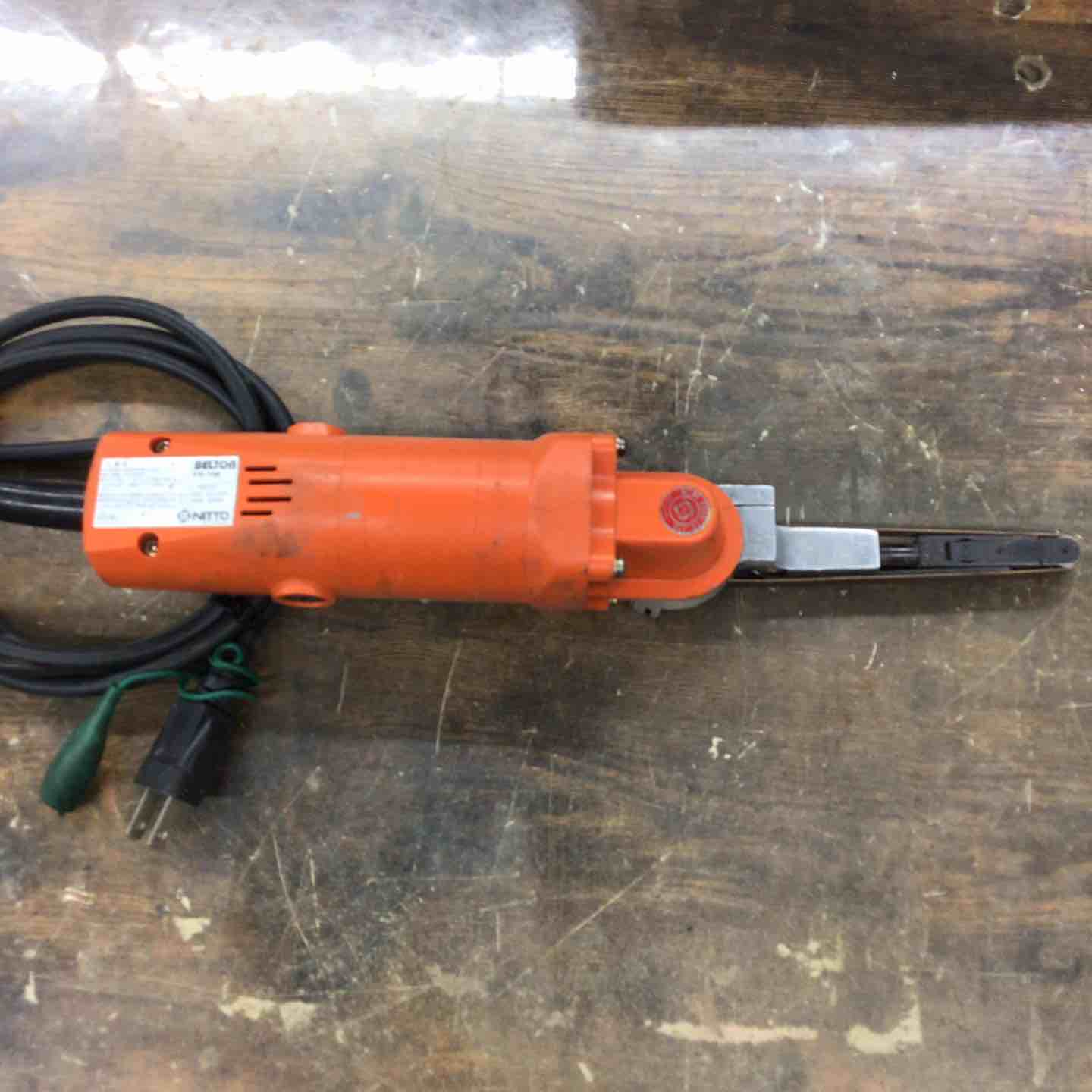 日東工器 EB-10A 電子ベルトサンダー【野田愛宕店】【店頭取引限定】【中古】 日東工器 EB-10A ベルトサンダー【野田愛宕店】【店頭取引限定】【中古