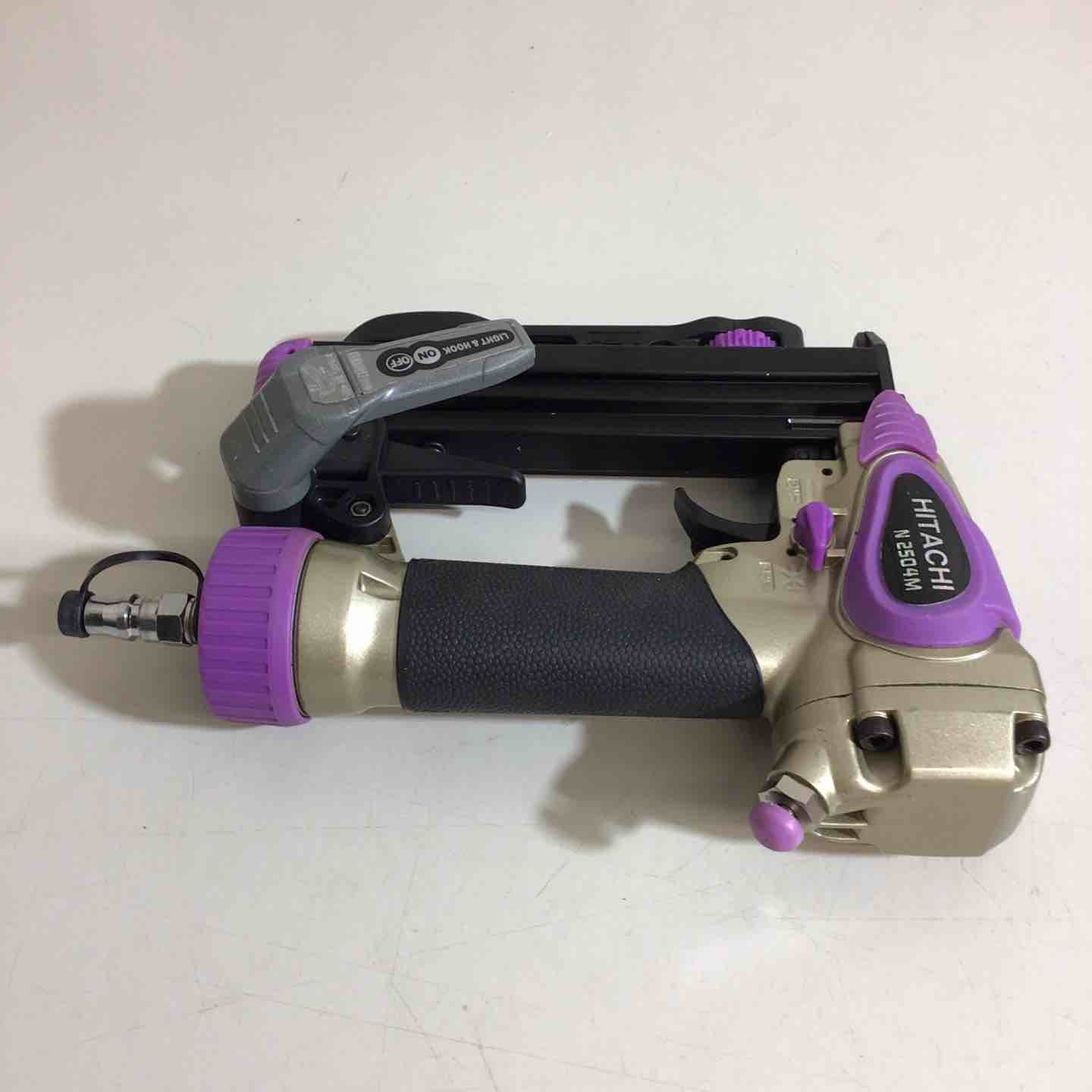 ☆ハイコーキ(HIKOKI ※旧:日立工機) 常圧エアタッカ N2504M【戸田店