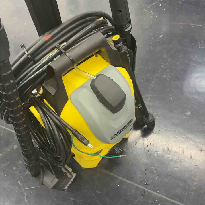 ◇ケルヒャー(KARCHER) 高圧洗浄機 K3 SILENT サイレント ベランダ 1.601-448.0 50Hz K3SLB/5【藤沢店】