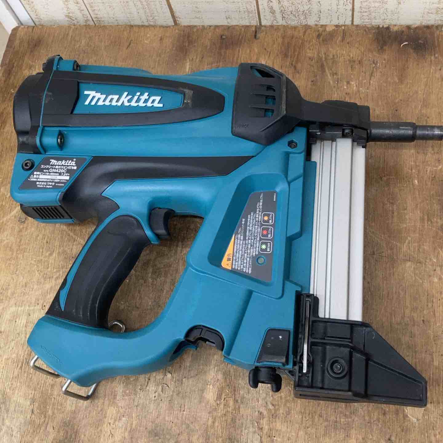 ☆マキタ(makita) コードレスコンクリート用ガスピン打ち機 GN420C