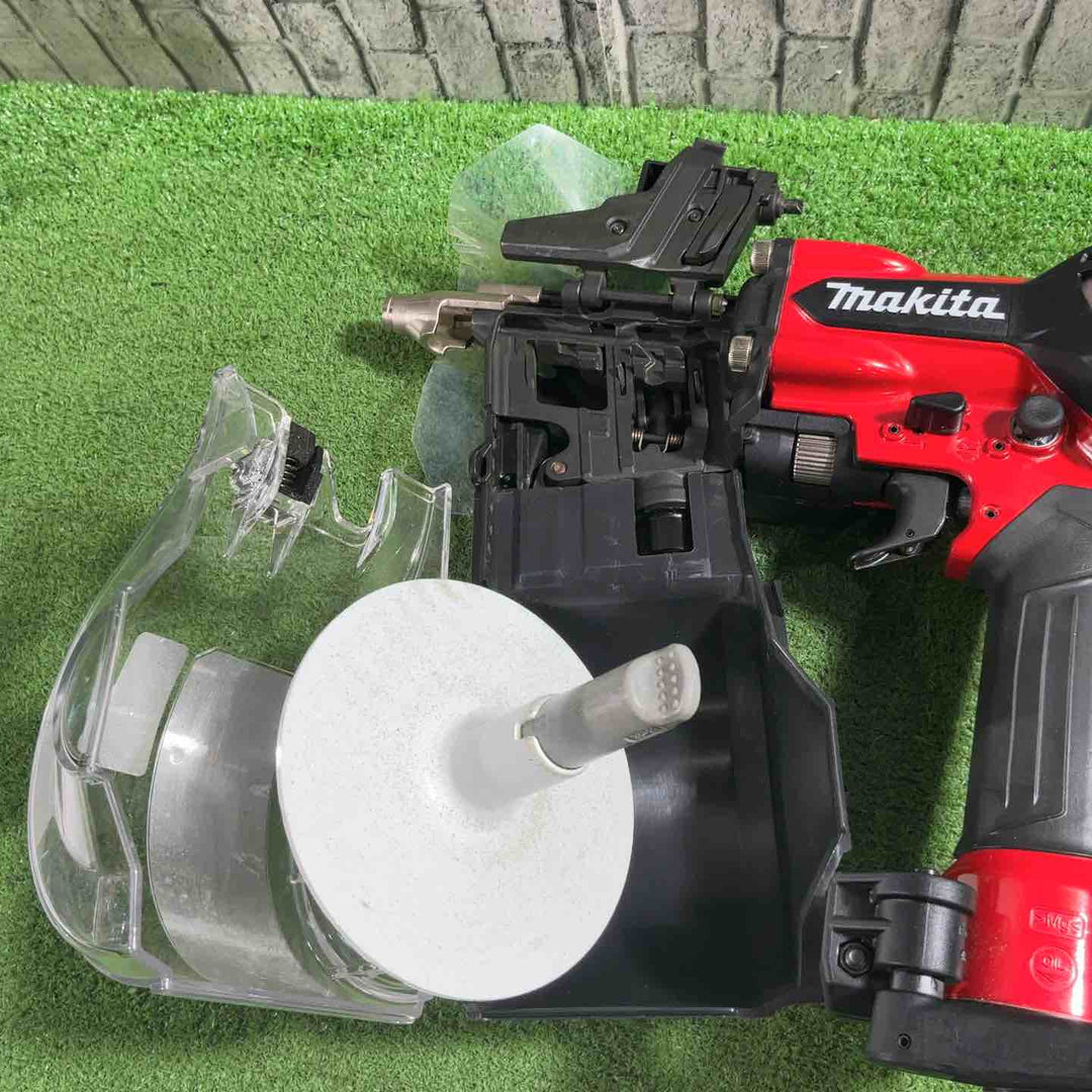 ★マキタ(makita) 高圧エア釘打ち機 AN732H 動作確認済【川口店】