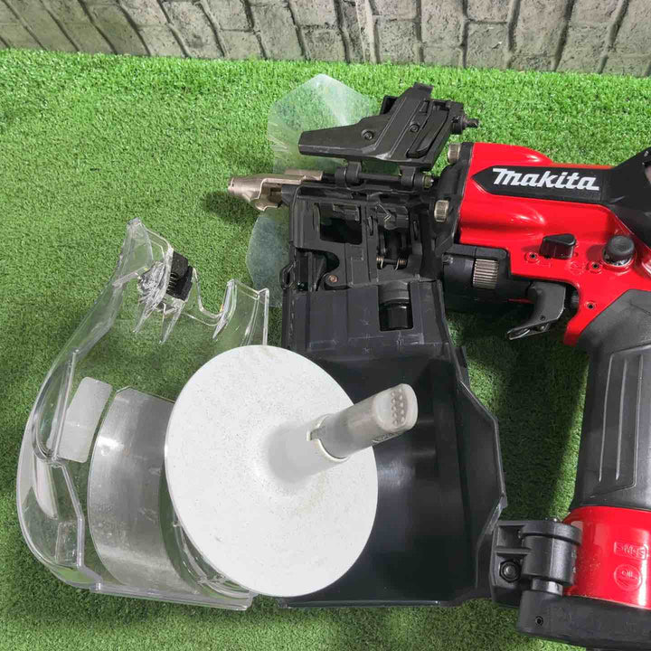 ★マキタ(makita) 高圧エア釘打ち機 AN732H 動作確認済【川口店】