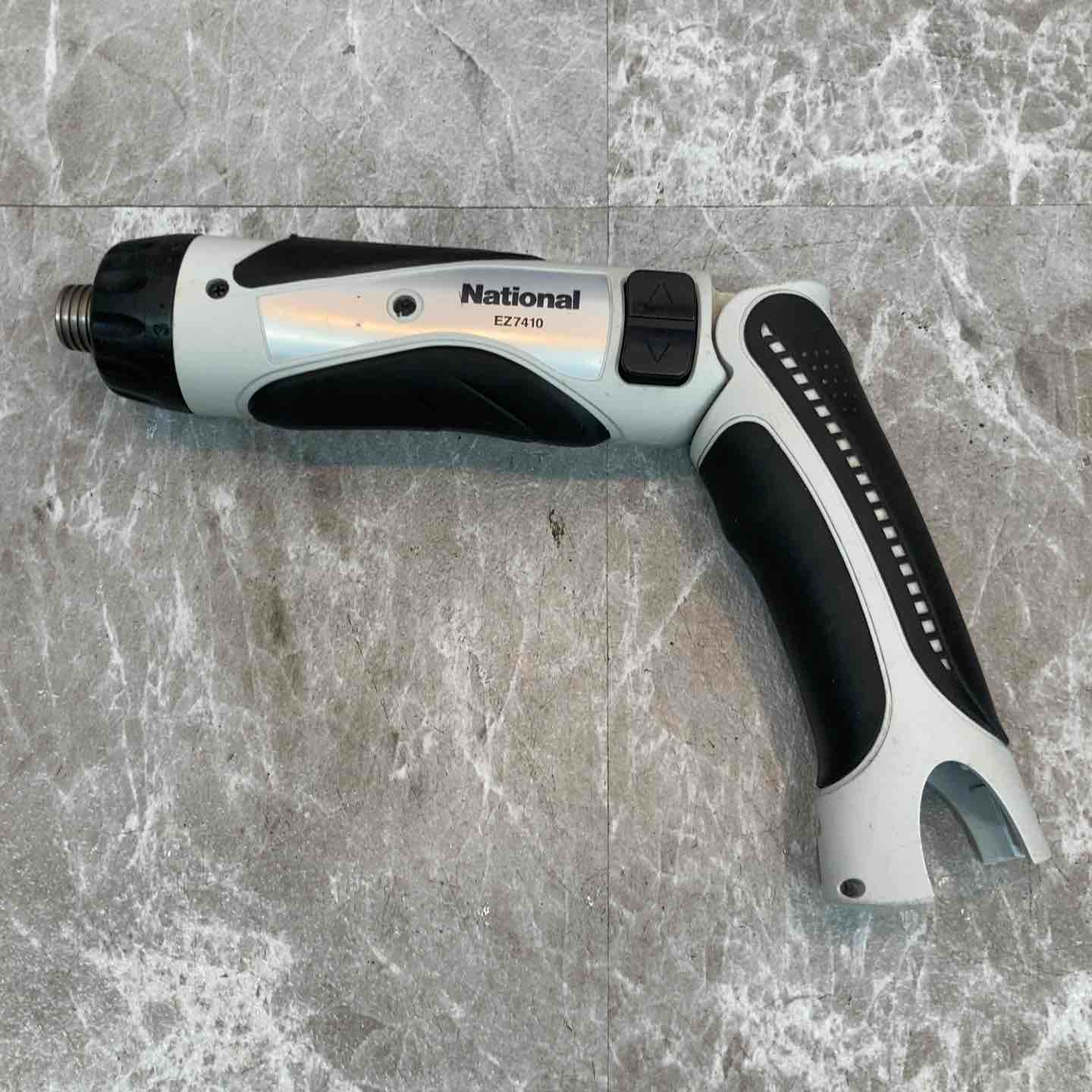 ☆パナソニック(Panasonic) コードレスドリルドライバー 黒