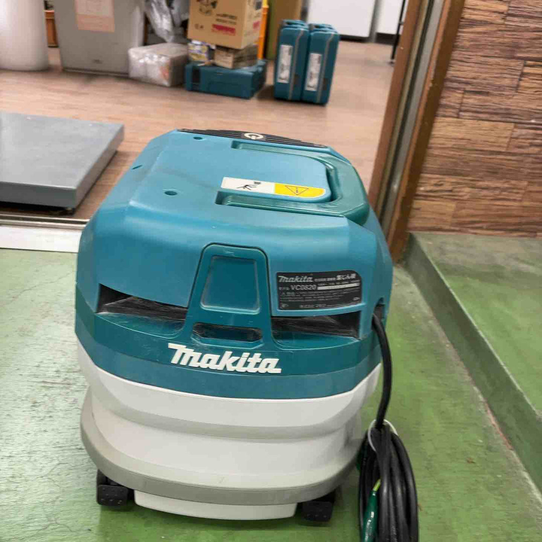 ★マキタ(makita) 集じん機 乾湿両用 VC0820【桶川店】