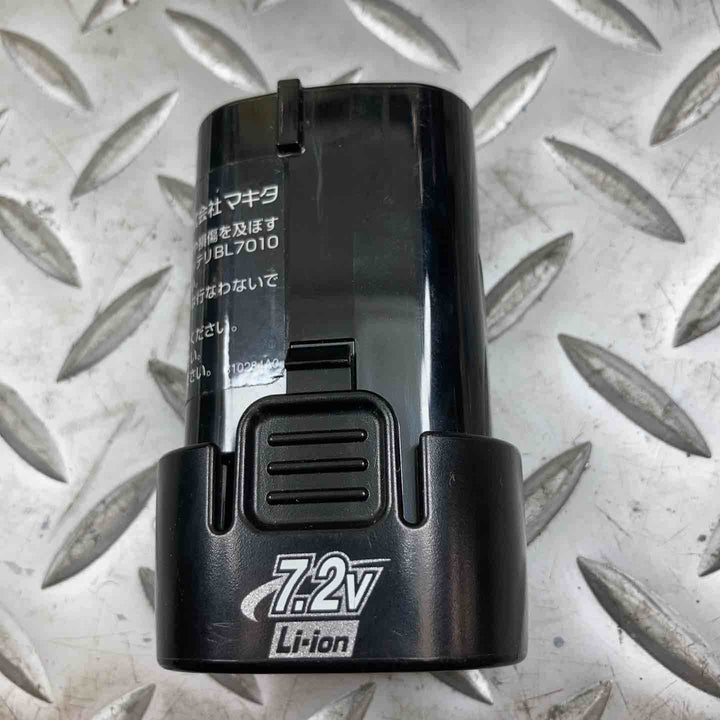 マキタ(makita) コードレスペンドライバドリル DF010DS【川崎店】