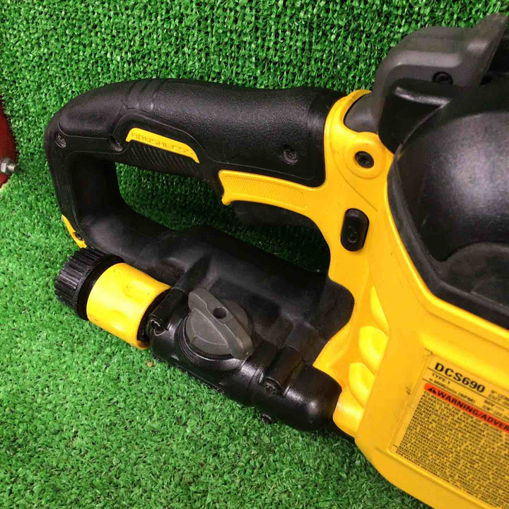 DEWALT（デウォルト） FLEXVOLT Cutoff Saw モデル：DCS690 本体のみ【川崎店】