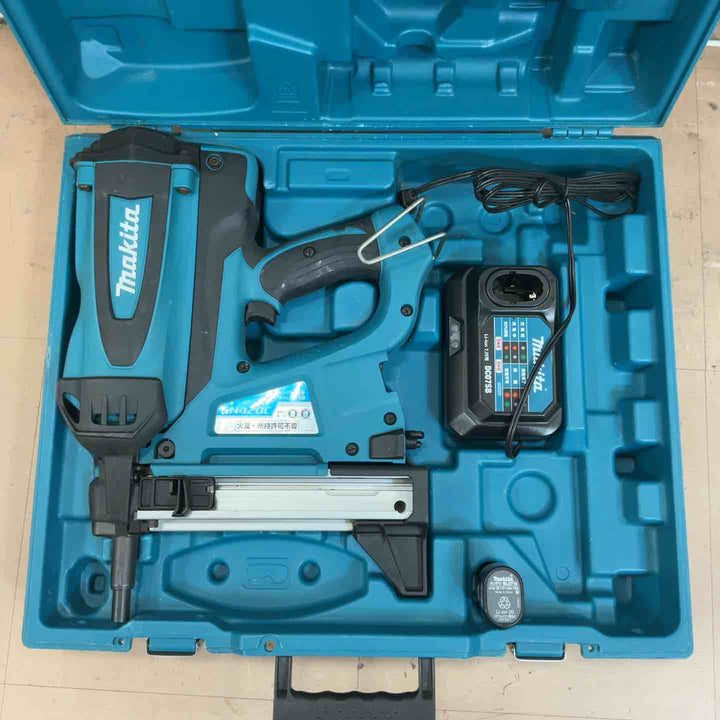 ★マキタ(makita) コードレスコンクリート用ガスピン打ち機 GN420C【草加店】