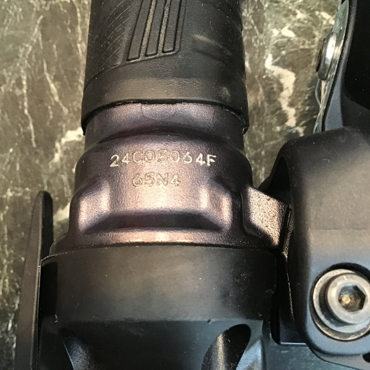 ★マックス(MAX)  高圧エア釘打ち機 HN-65N4(D)-G【八潮店】