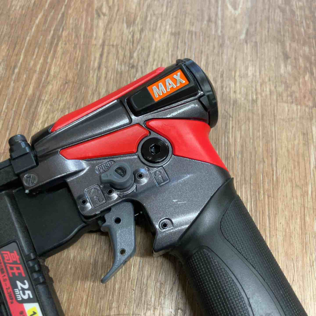 【中古美品】 マックス/MAX 高圧エアタッカー・HA-25/10J 【桶川店】