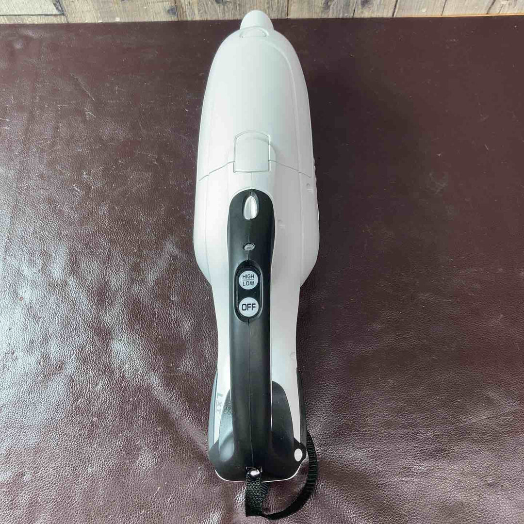 【中古美品】マキタ(makita) コードレスクリーナ 18V CL182FDZW【東大和店】